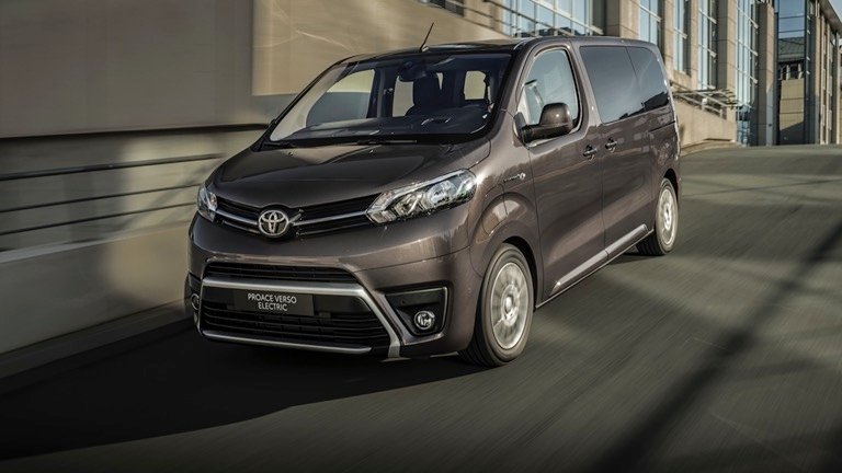 Toyota Proace Shuttle M 75 kWh