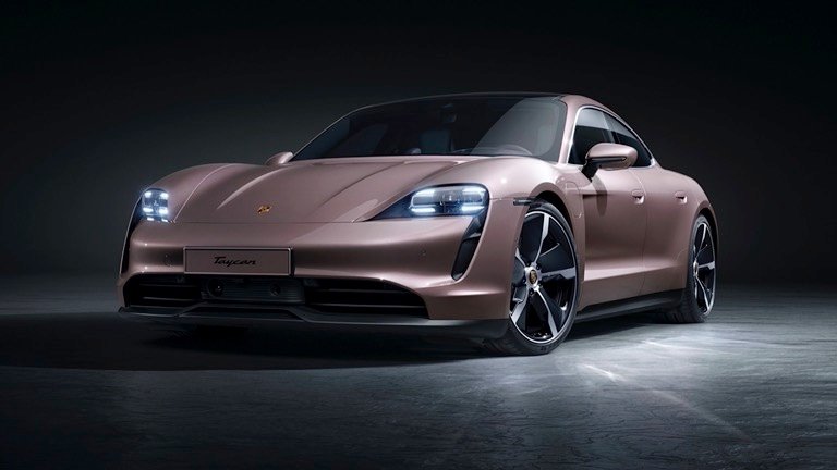 Porsche Taycan Plus