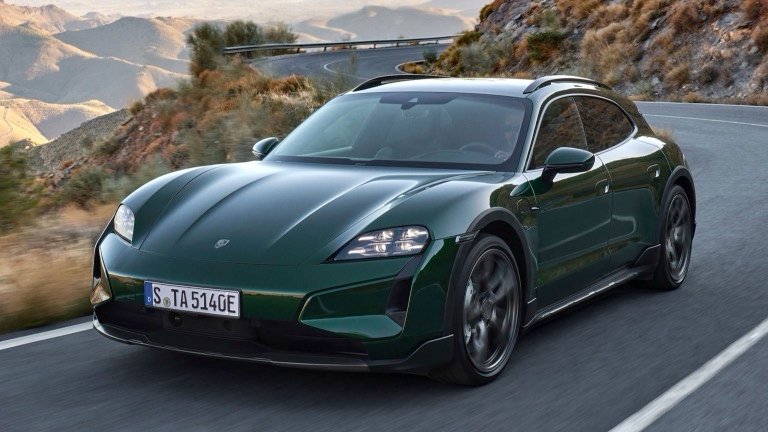 Porsche Taycan Turbo Cross Turismo
