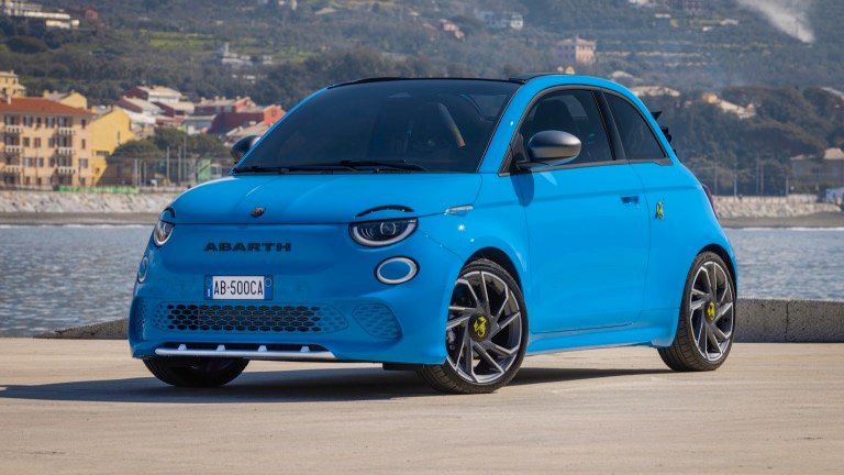 Abarth 500e Convertible